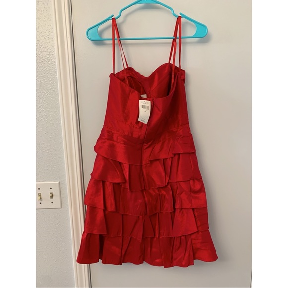 SALE! NWT Max and Cleo Red Strapless Dress - Picture 3 of 3